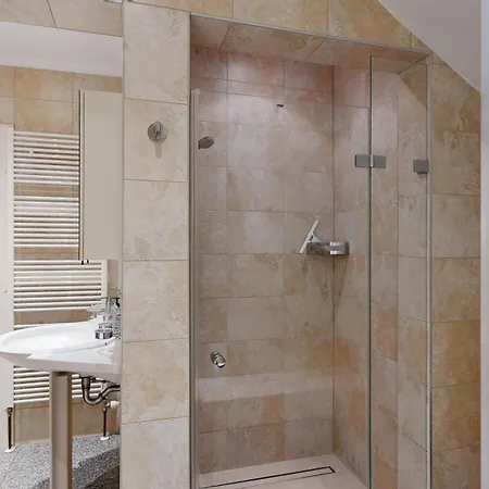 Strandnahe Mit Terrasse, Vergissmeinnicht 01, Binz